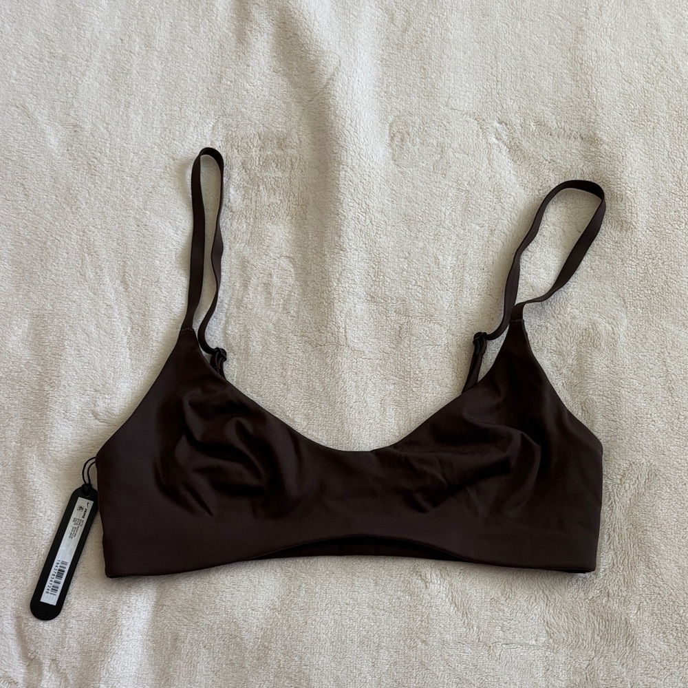 Nike SKIMS Matte Micro Scoop Bra in Dark Sepia ✨